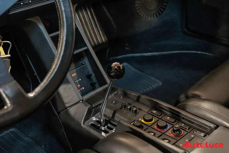 Ferrari TESTAROSSA 19