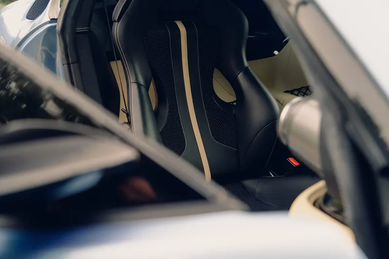 Ferrari 812 SUPERFAST 76