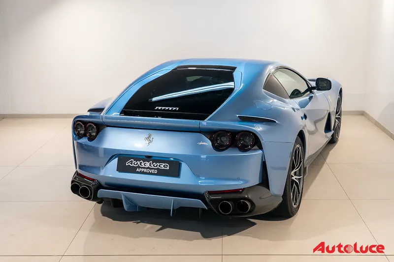 Ferrari 812 SUPERFAST 40