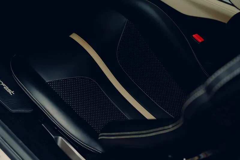 Ferrari 812 SUPERFAST 75