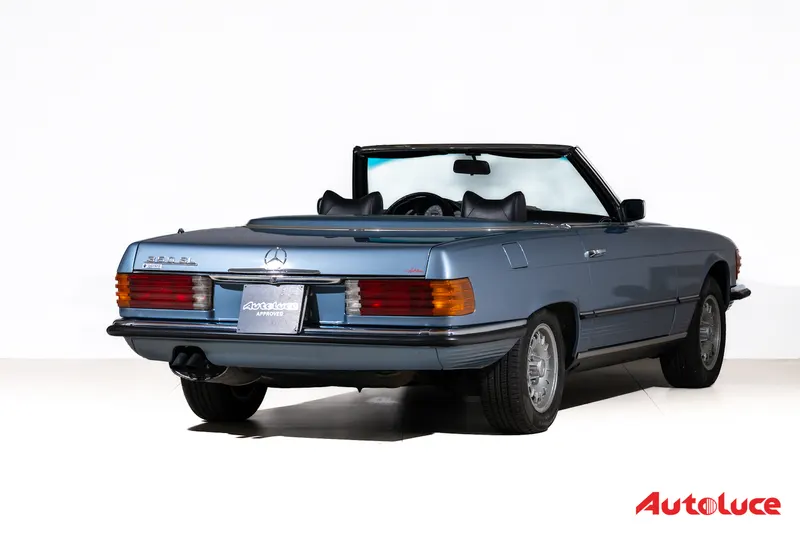 Mercedes-Benz SL 350 (R107) 4
