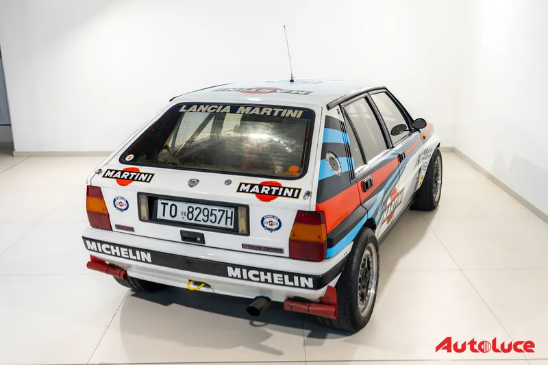 Lancia DELTA HF INTEGRALE 8V UFFICIALE MARTINI 'MICHELIN' 37