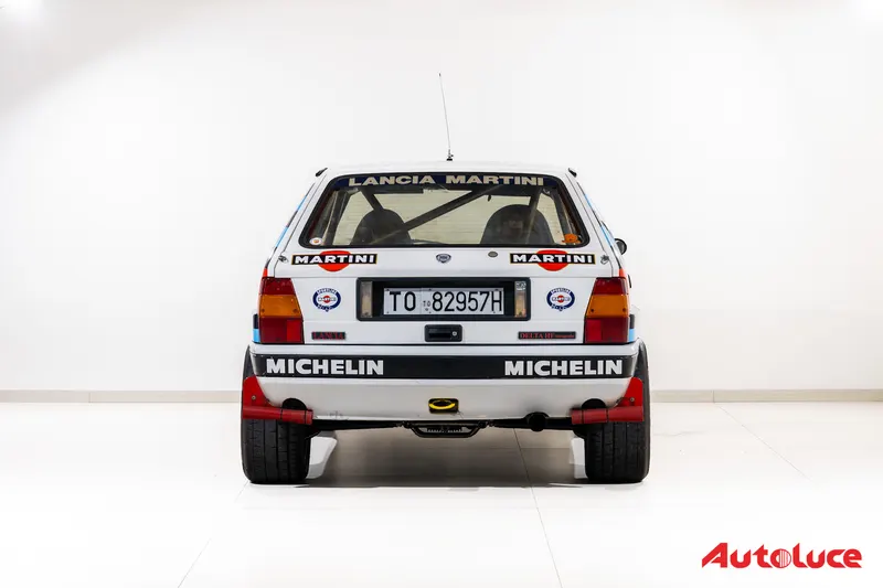 Lancia DELTA HF INTEGRALE 8V UFFICIALE MARTINI 'MICHELIN' 14
