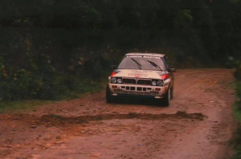 Lancia DELTA HF INTEGRALE 8V UFFICIALE MARTINI 'MICHELIN' 5