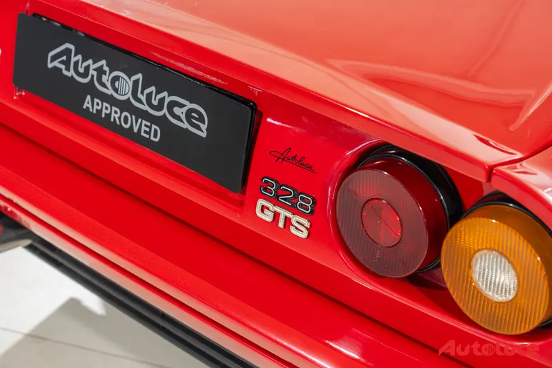 Ferrari 328 GTS 51