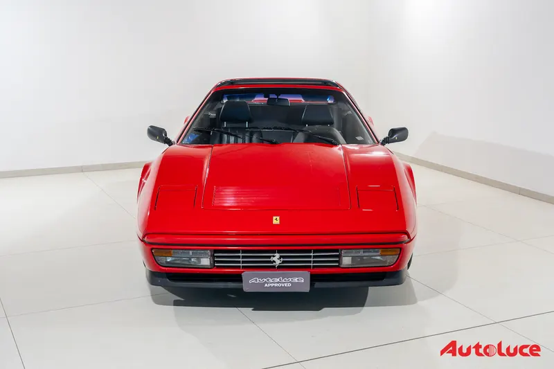 Ferrari 328 GTS 41