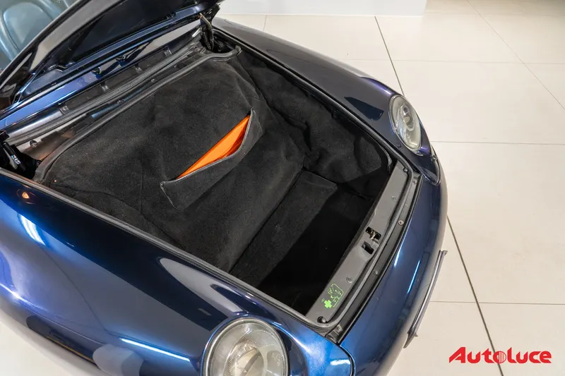 Porsche 993 CARRERA CABRIOLET 28