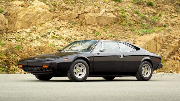 Ferrari DINO 308 GT4