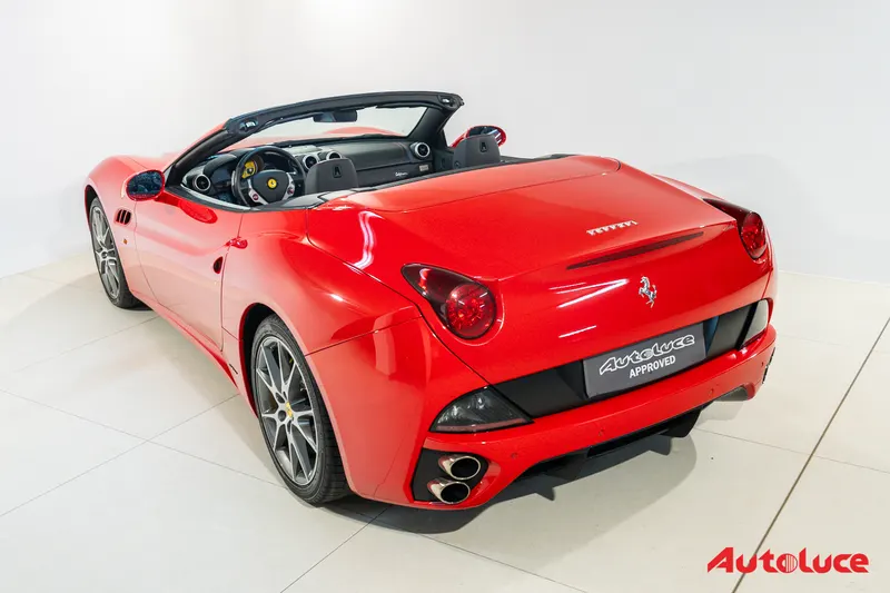 Ferrari CALIFORNIA 51
