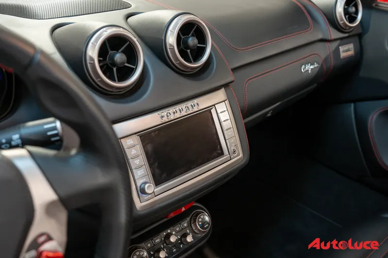 Ferrari CALIFORNIA 28