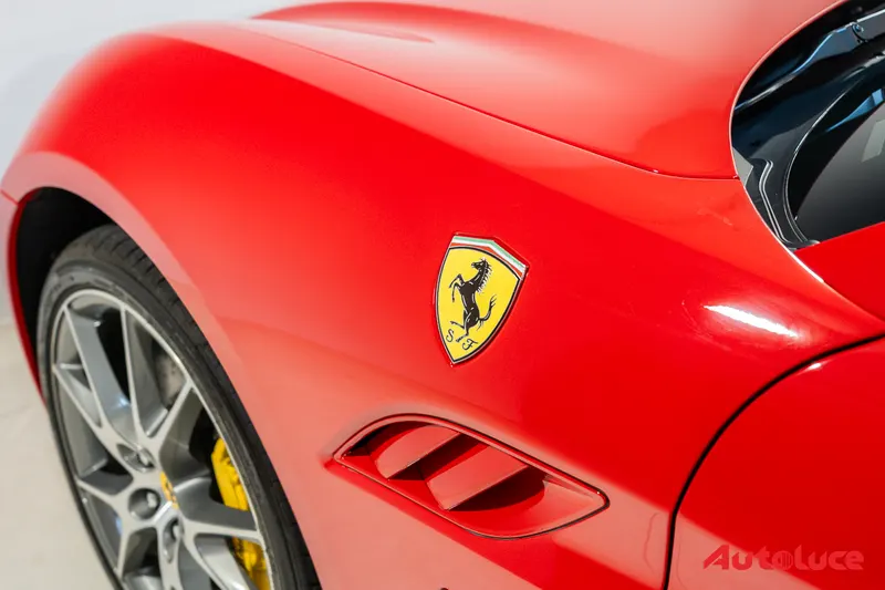 Ferrari CALIFORNIA 11
