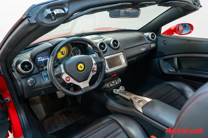 Ferrari CALIFORNIA 17