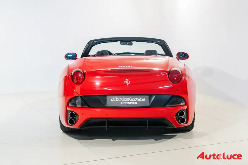 Ferrari CALIFORNIA 50