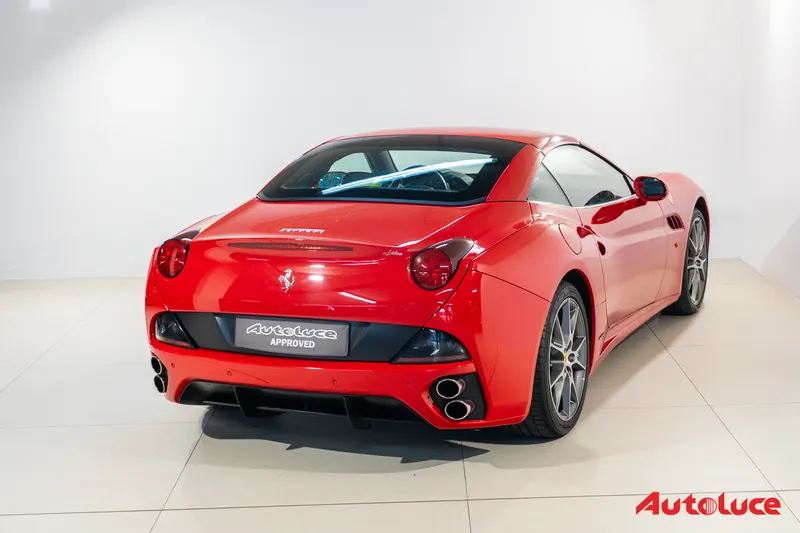 Ferrari CALIFORNIA 45