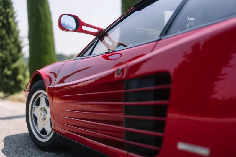 Ferrari TESTAROSSA MONOSPECCHIO 11
