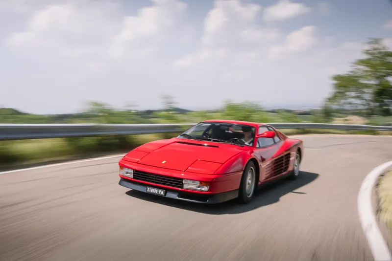 Ferrari TESTAROSSA MONOSPECCHIO 6