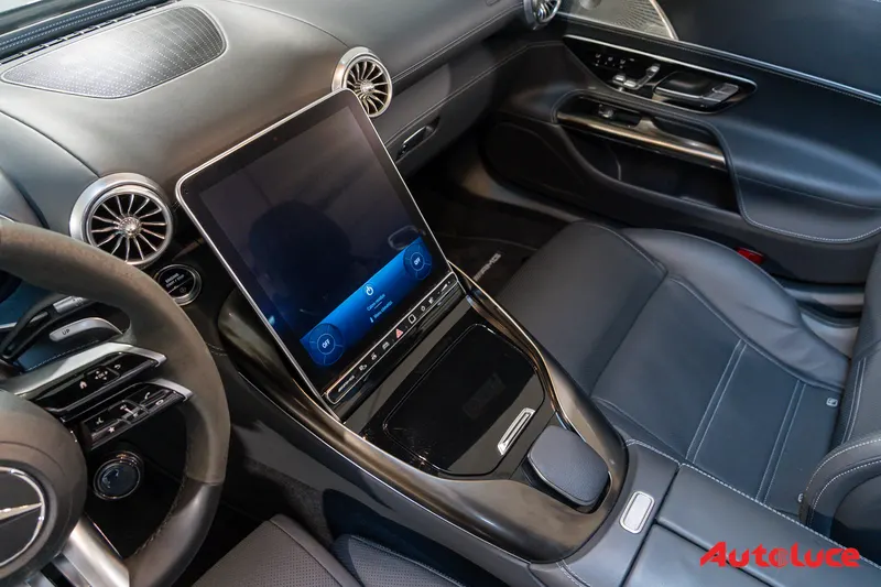 Mercedes-Benz SL 63 AMG 25