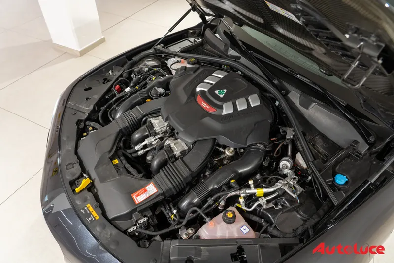 Alfa Romeo GIULIA QUADRIFOGLIO MY23 34
