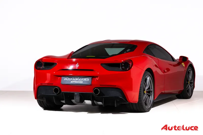 Ferrari 488 GTB 4