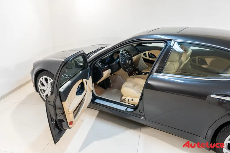 Maserati QUATTROPORTE V SERIE 10