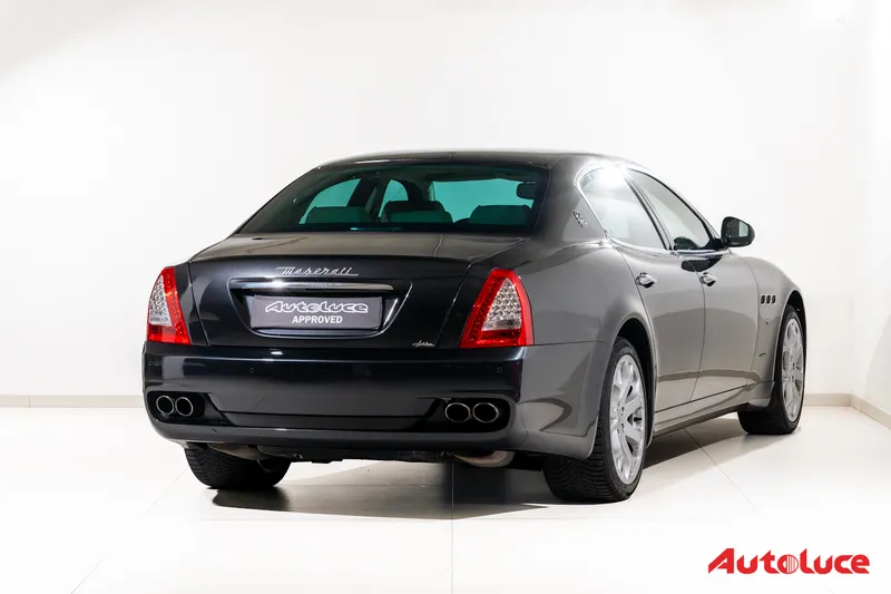 Maserati QUATTROPORTE V SERIE 4