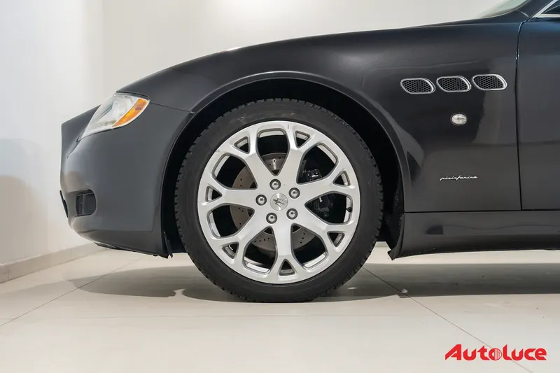 Maserati QUATTROPORTE V SERIE 7