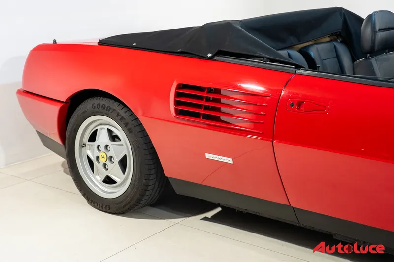 Ferrari MONDIAL T CABRIOLET 8