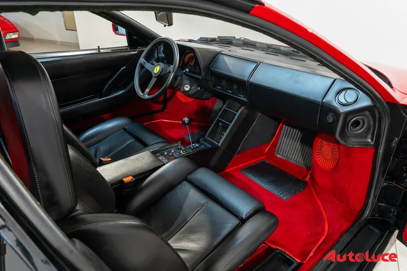 Ferrari TESTAROSSA 12