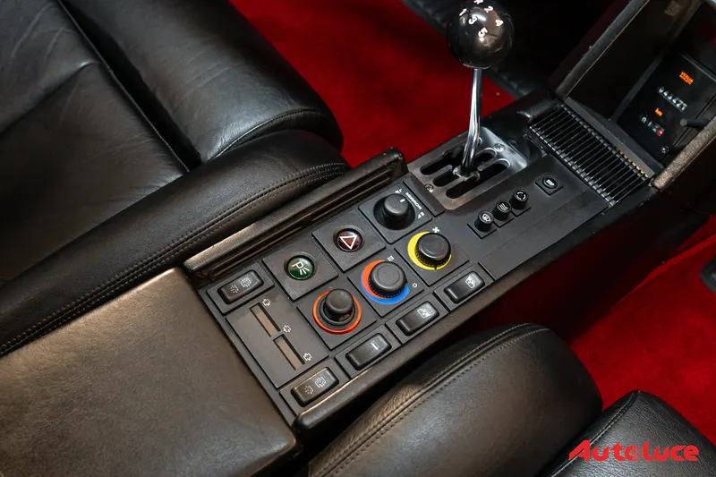 Ferrari TESTAROSSA 19