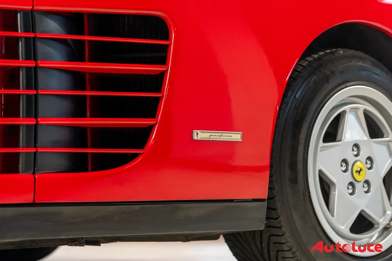 Ferrari TESTAROSSA 9