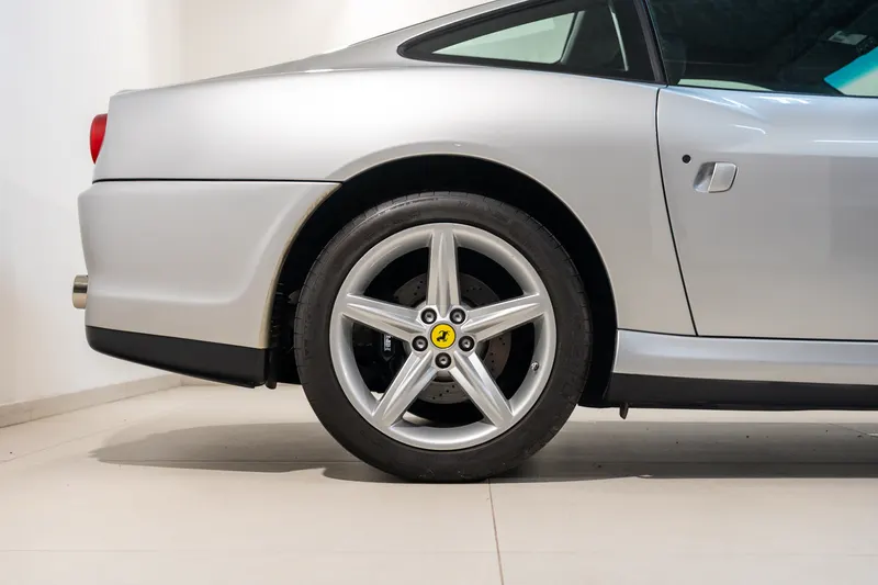 Ferrari 575 M MARANELLO F1 10