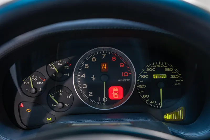 Ferrari 575 M MARANELLO F1 19