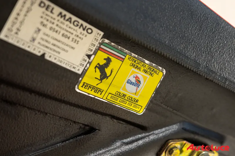 Ferrari 328 GTS 39