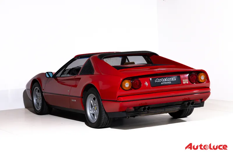 Ferrari 328 GTS 6