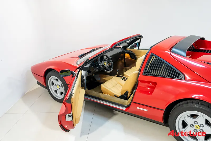 Ferrari 328 GTS 16