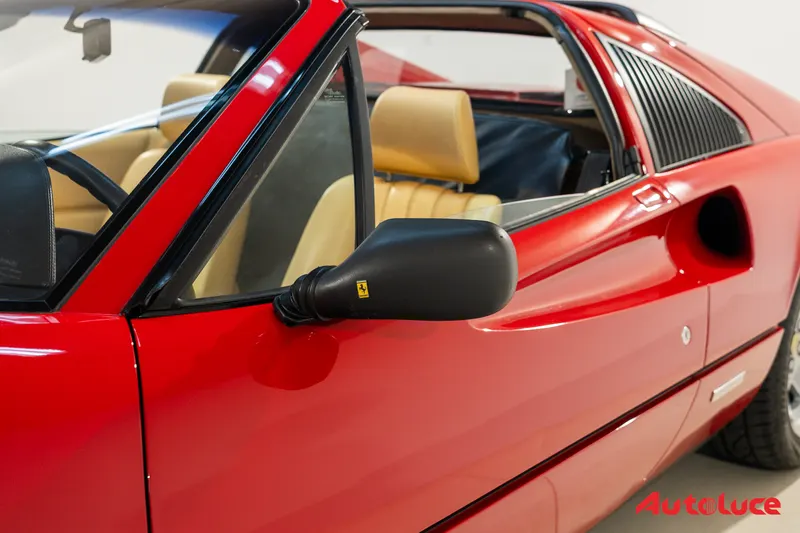 Ferrari 328 GTS 36