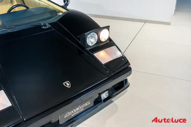 Lamborghini COUNTACH 25TH ANNIVERSARY 86