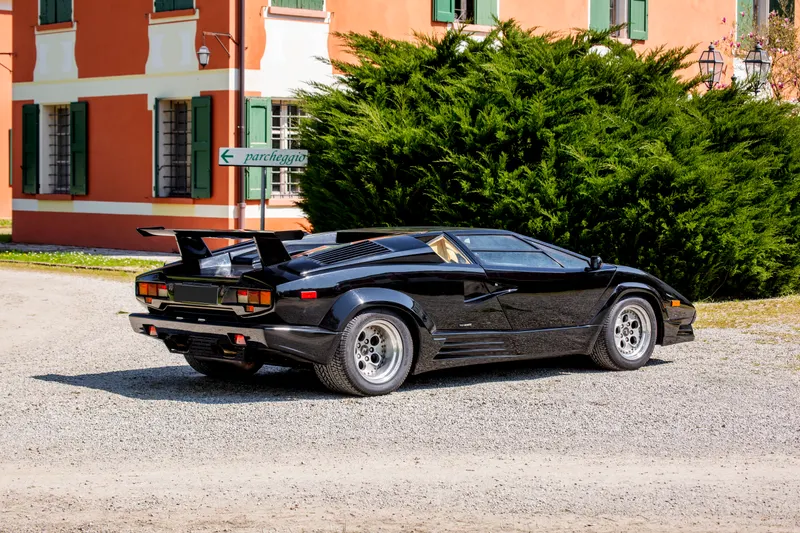 Lamborghini COUNTACH 25TH ANNIVERSARY 11