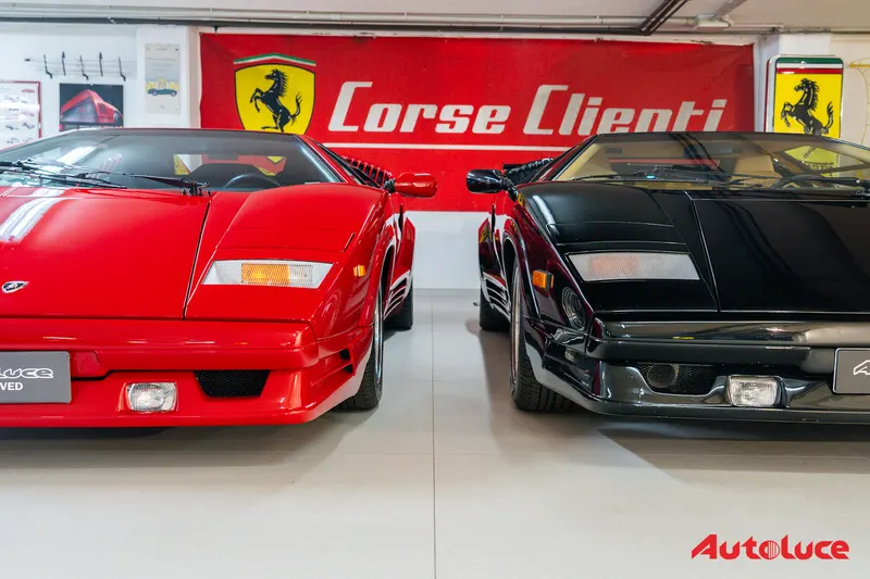Lamborghini COUNTACH 25TH ANNIVERSARY 107