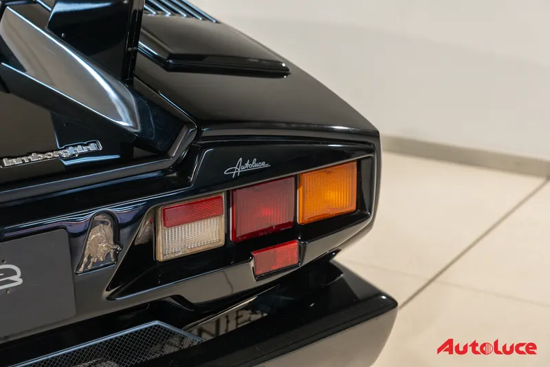 Lamborghini COUNTACH 25TH ANNIVERSARY 96