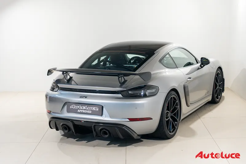 Porsche 718 CAYMAN GT4 CLUBSPORT 40