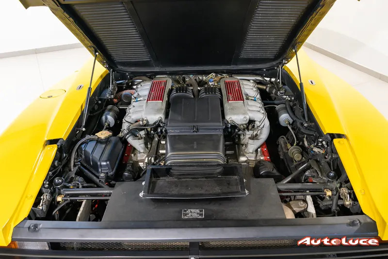 Ferrari TESTAROSSA SPIDER PAVESI 34