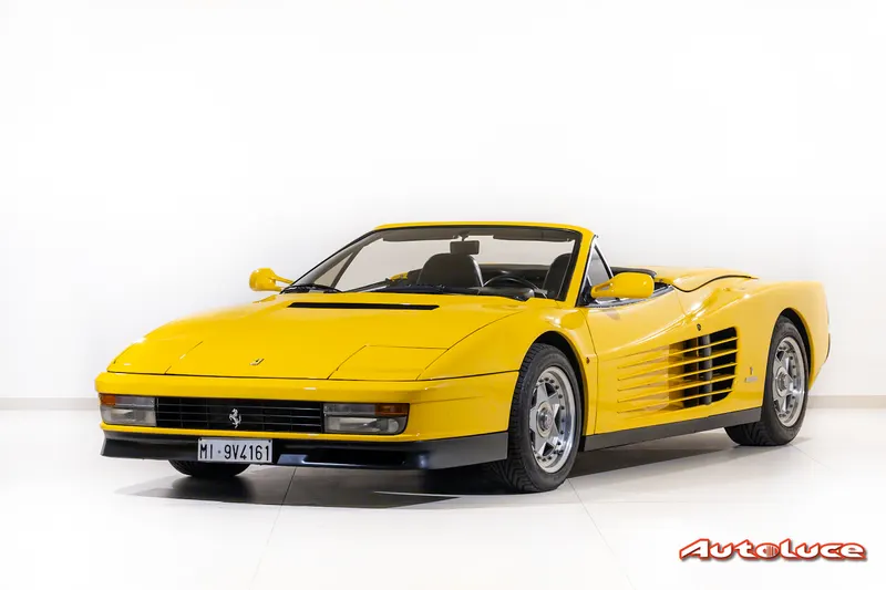 Ferrari TESTAROSSA SPIDER PAVESI 19