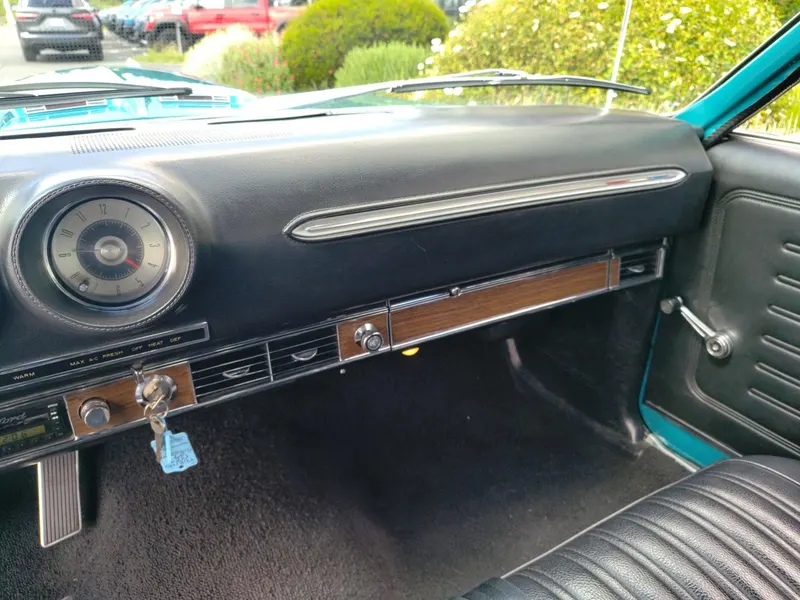 Ford TORINO véritable GT351 FASTBACK 24