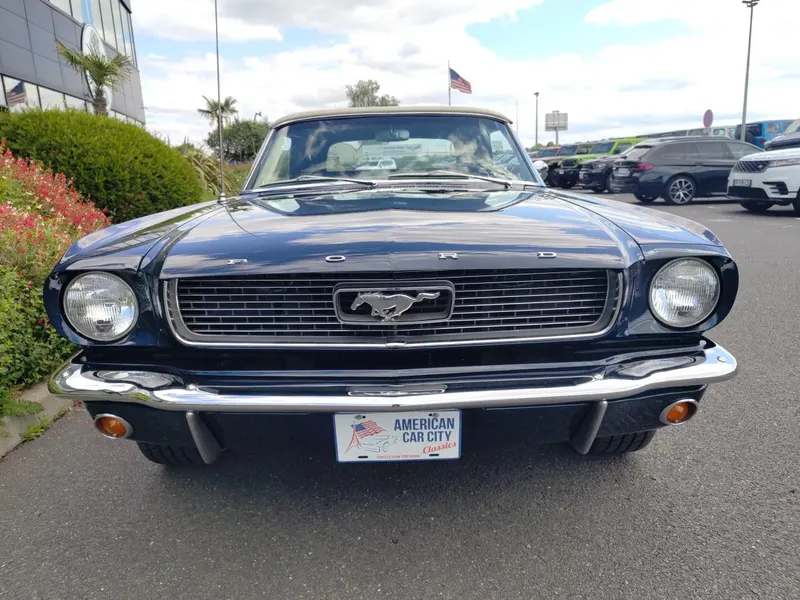 Ford MUSTANG cabriolet 289 boite manuelle 4, int Pony 21