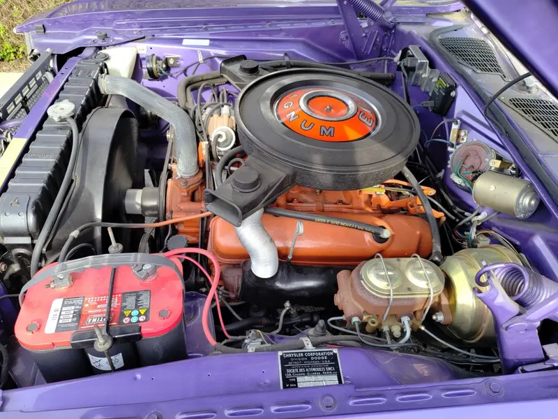 Dodge CHALLENGER BIG BLOCK 383, ORIGINE FRANCE 9