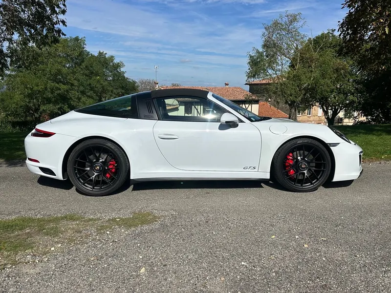 Porsche 911 TYPE 991 TARGA PHASE 2 3.8 450 TARGA 4 GTS 6