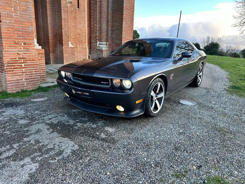 Dodge CHALLENGER 2 6.4 V8 470 SRT8 392 10