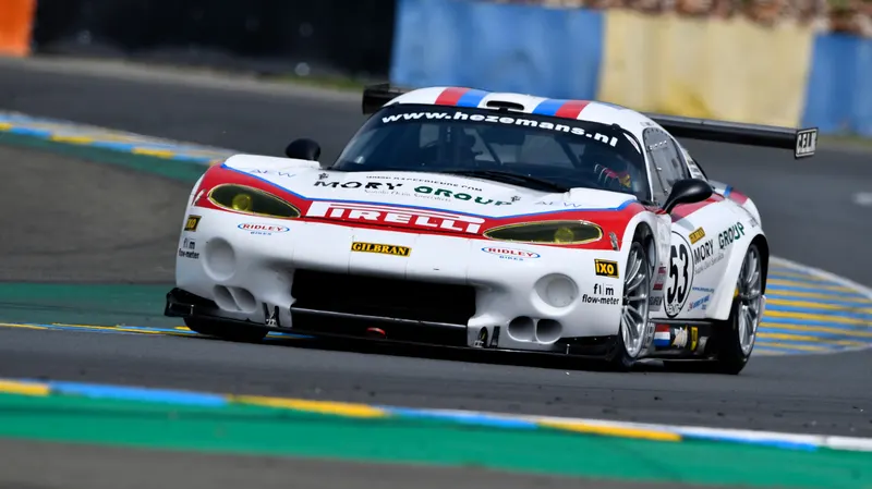 GTS-R GT1 11