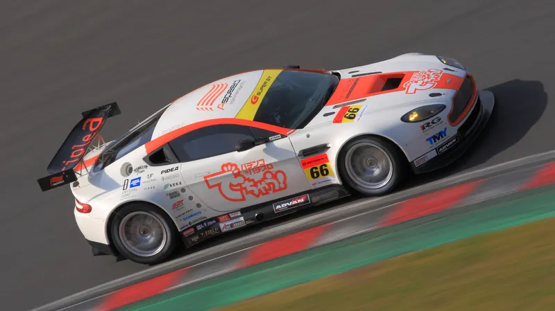 Aston Martin V8 VANTAGE GT2 20